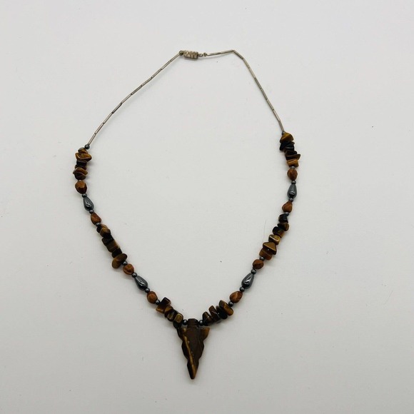 Tigers Eye Arrowhead Necklace Chip Stones Hematite Barrel Clasp 18” - Picture 3 of 4